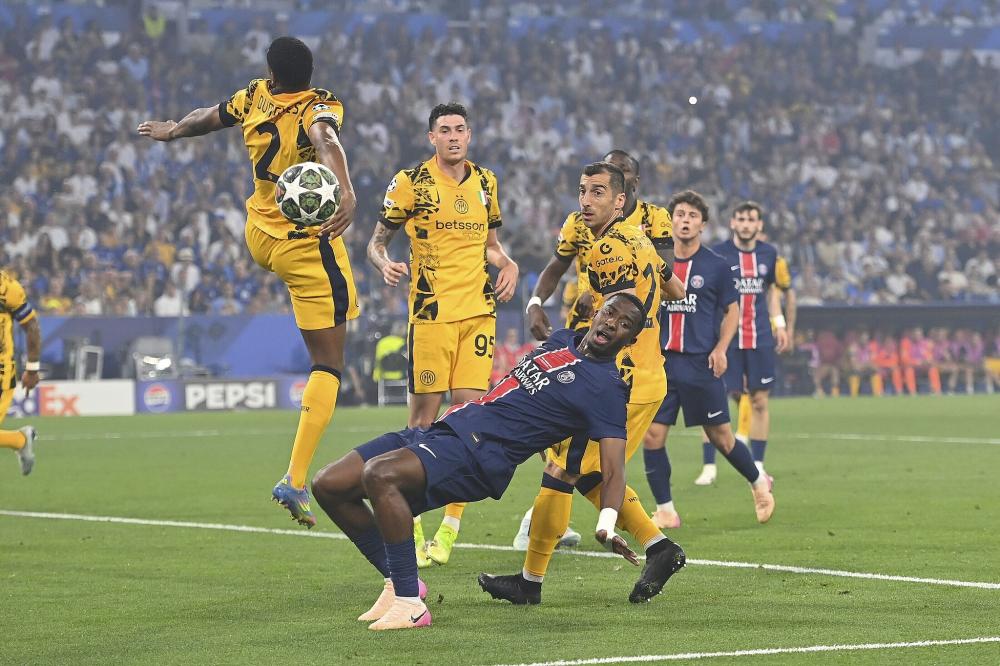 状态太差！霍福德&波杰姆斯基合计16中3，外线12中1